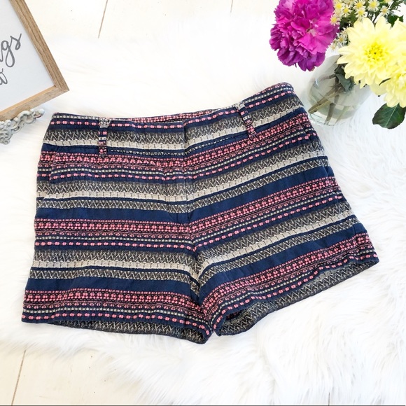 LOFT Pants - ANN TAYLOR LOFT stripped shorts size 6